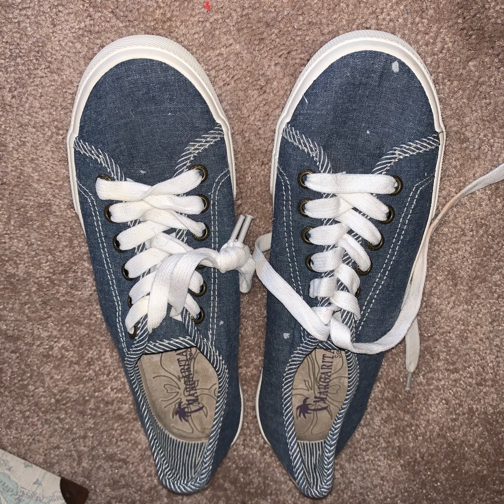 Shoes - Picture 3 of 3